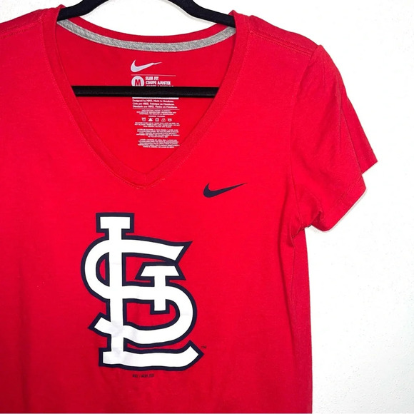 St. Louis Cardinals Tee Nike MLB Baseball Red Slim Fit V-neck Medium Women’s - Picture 3 of 9